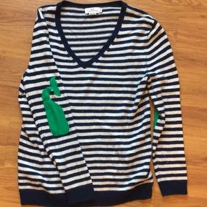 Vineyard vines whale patch sweater